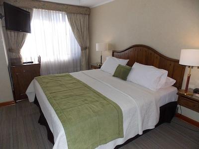 بست وسترن هتل فینیز ترا