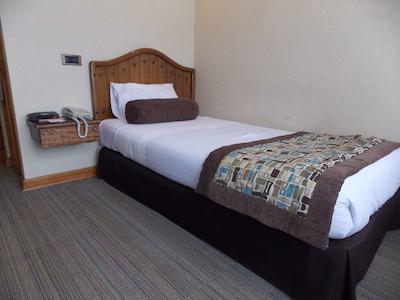 بست وسترن هتل فینیز ترا