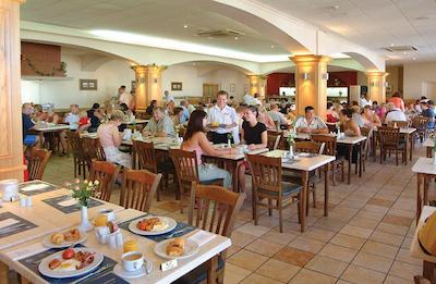 پافیان سان هلید ویلیج