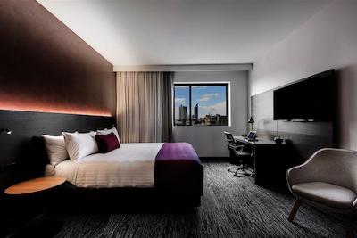 ساج هتل وست پرد