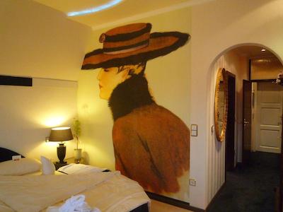 رهینهتل نیرستین