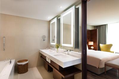 کورتیارد اسئوول نامدامون