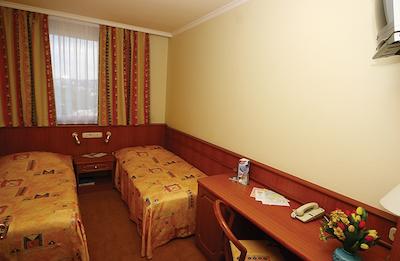 ایبیز استیلز بوداپست سیتیوست