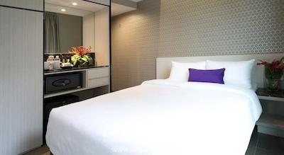 وی هتل بنکولن