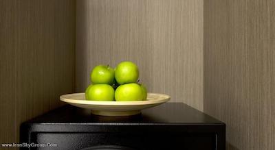 وی هتل بنکولن