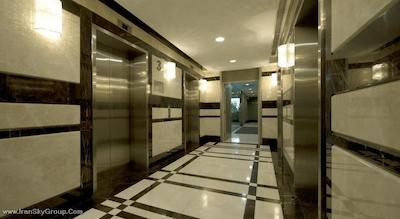 وی هتل بنکولن