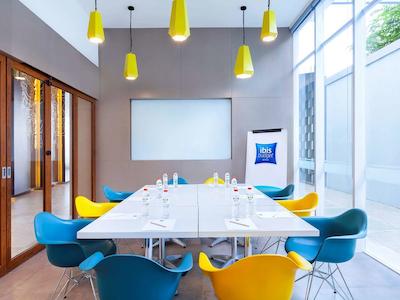 ایبیز بوجت جاکارتا تاناه ابانگ