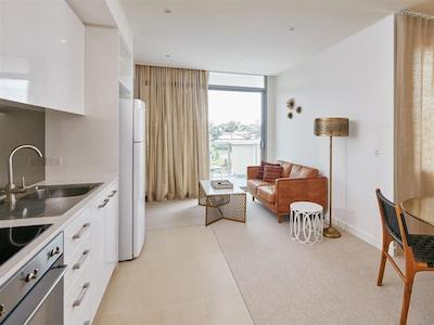 اسیشلز فرمانتل