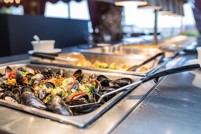 هتل ریموسکی سویتز ات سنتر د کنگرز