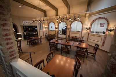 بست وسترن نرد ب هتل اند کنفرنس سنتر