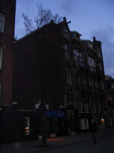 کسو هتل وان گوگه