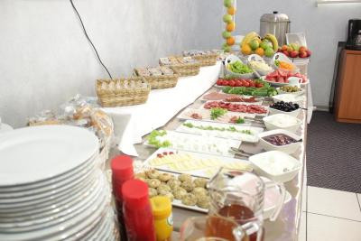 کاسپین گست هاوس