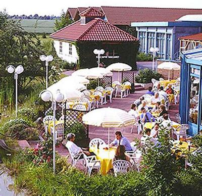 کونتری پارک-هتل لیپزیگ/برهنا