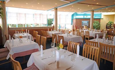 کونتری پارک-هتل لیپزیگ/برهنا