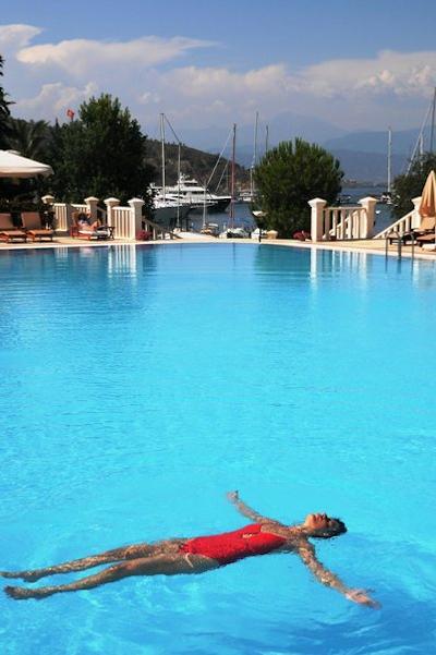 اس سار مارینا اند ریزرت