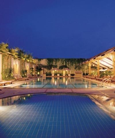 هالیدی این اورچارد سیتی سنتر