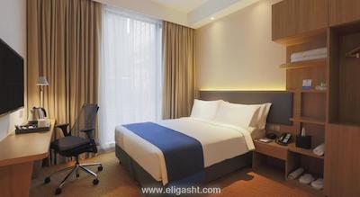 هالیدی این اورچارد سیتی سنتر