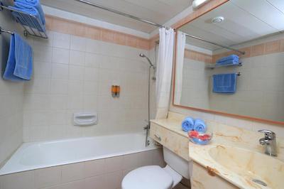 پاندیا هلید ویلیج