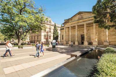 مرکور گرسونر هتل ادلید