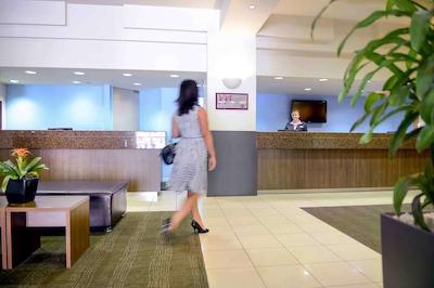 مرکور گرسونر هتل ادلید