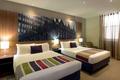 مرکور گرسونر هتل ادلید