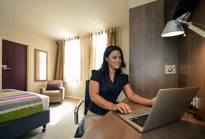 مرکور گرسونر هتل ادلید