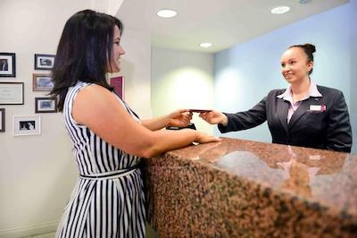 مرکور گرسونر هتل ادلید