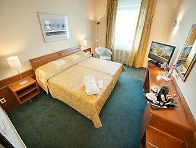 رامادا آیرپرت پراگو