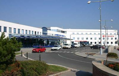 رامادا آیرپرت پراگو