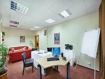 رامادا آیرپرت پراگو