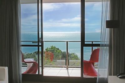 کیرنز پلازا