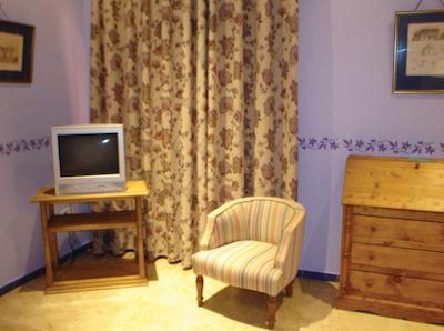 هتل پاتیو د لا آلامدا