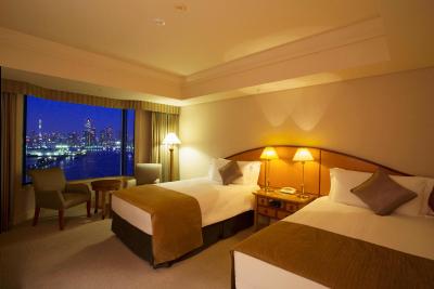 اینترکنتیننتال تکیو ب