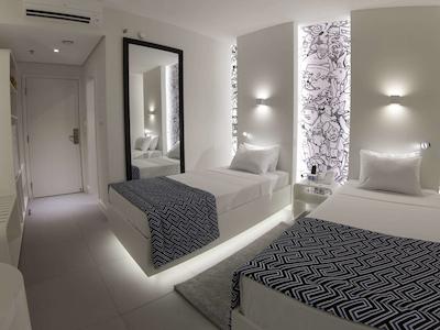 زیی هتل رندنپلیز