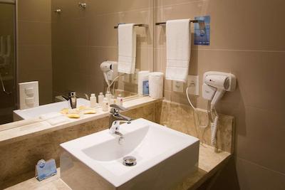 کمفرت هتل انپلیز