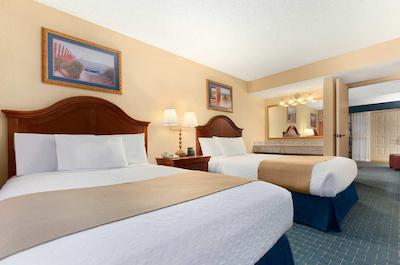 امباسی سویتز بای هیلتون اُرلاندو اینترنیشنال دریو کنونشن سنتر