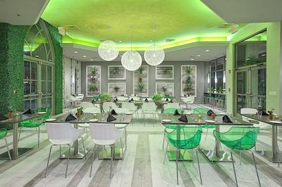 کسل هتل-اوتگراف کالکشن