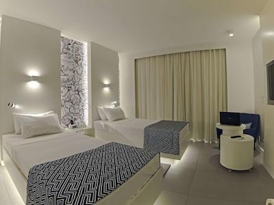 ایبیز استیلز پالماز