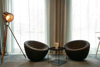 ماکسی برلین اُستباهنهف