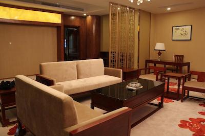 پلوز فرتون هتل فشان