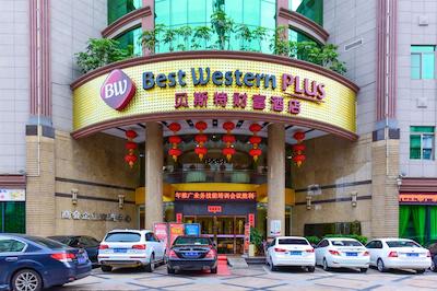 پلوز فرتون هتل فشان