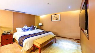 پلوز فرتون هتل فشان