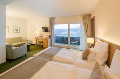 بست وسترن پرمیر اسیهتل کراوتکرمر