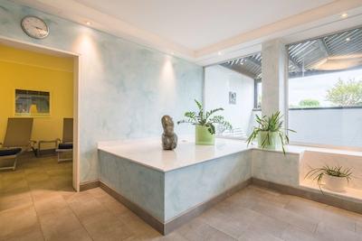 بست وسترن پرمیر اسیهتل کراوتکرمر