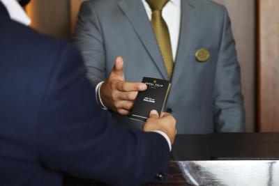 ریال تولیپ اچرافیه