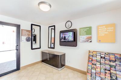 متل 6 دالاز اسود