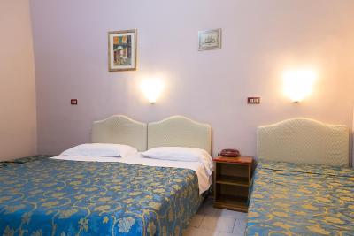 هتل آلتاویلا 9