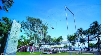 شانگری-لاس راسا سنتوسا ریزورت