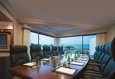 شانگری-لاس راسا سنتوسا ریزورت