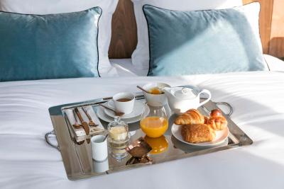 میسُن آلبار هتلز-ل پنت-نوف